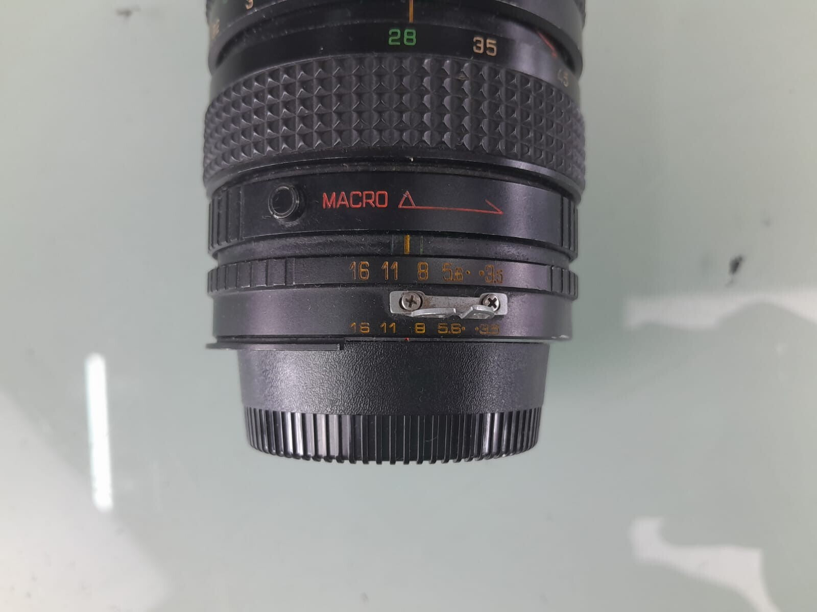 HANIMEX MC AUTO ZOOM 28-80MM F/3.5-4.5 MACRO CAMERA LENS