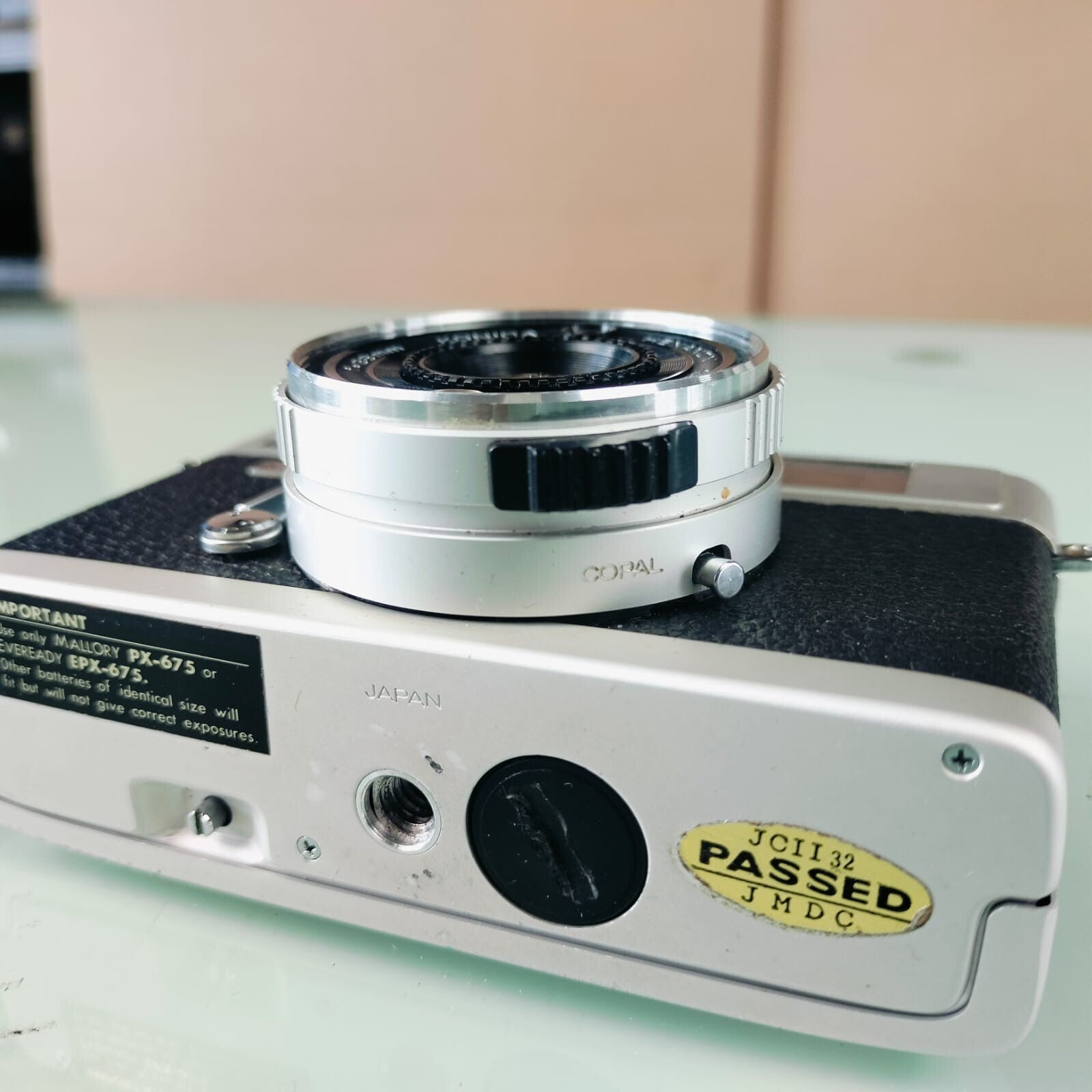 KONICA C35 RANGEFINDER CAMERA HEXANON F=38MM 1:2.8 LENS