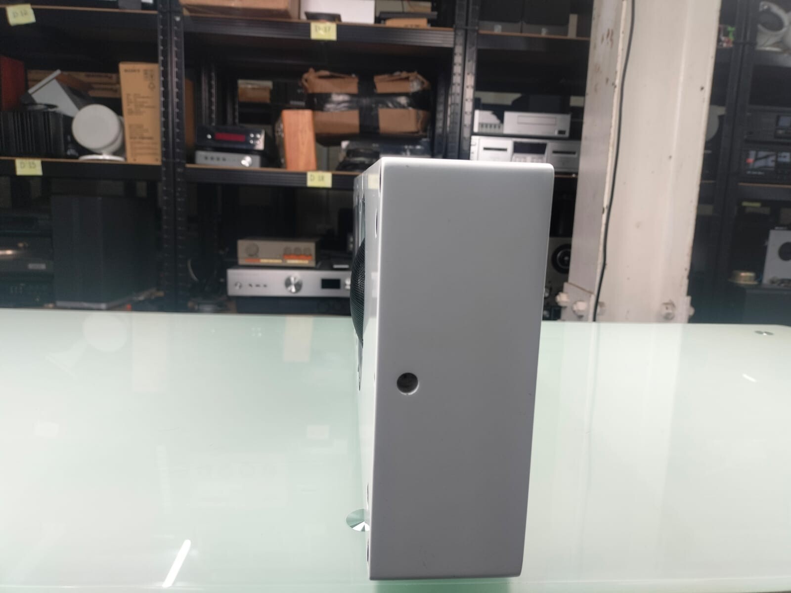 MONITOR AUDIO SOUNDFRAME 2 ON-WALL SPEAKER