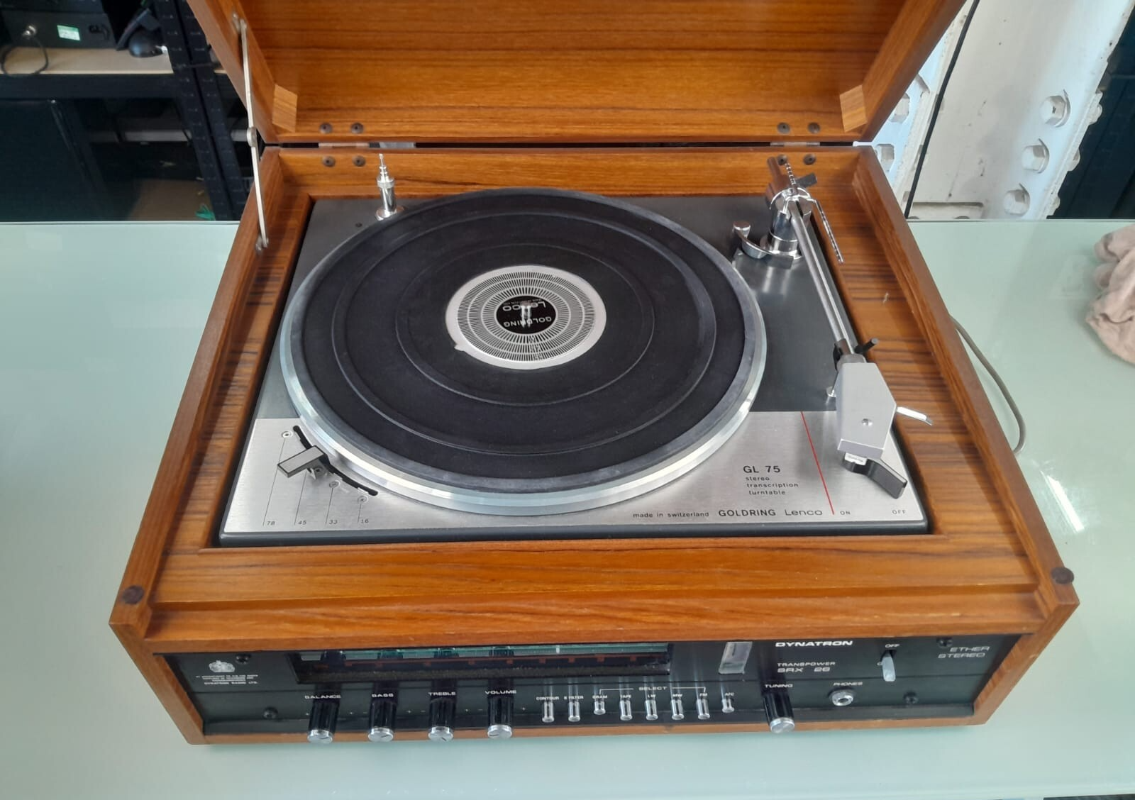 DYNATRON SRX 26 WITH GOLDRING LENCO GL 75