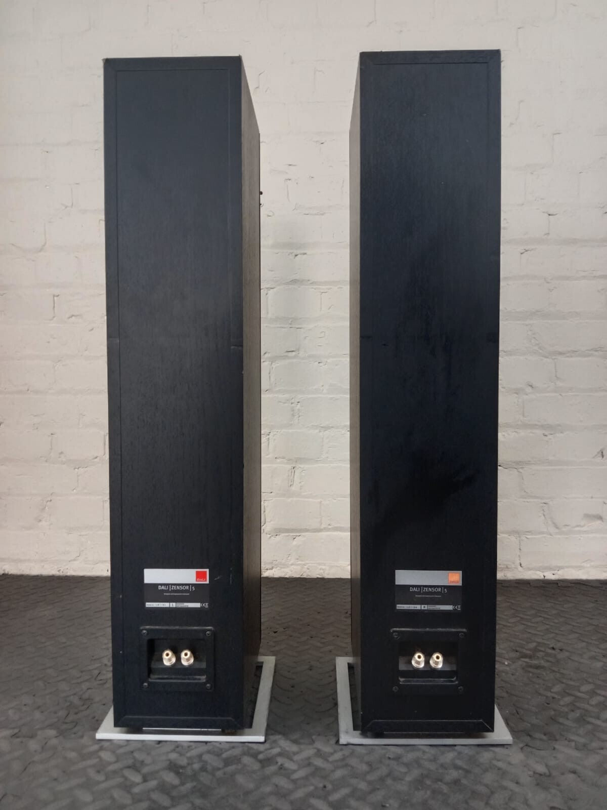 Dali Zensor 5 Floor standing Speakers