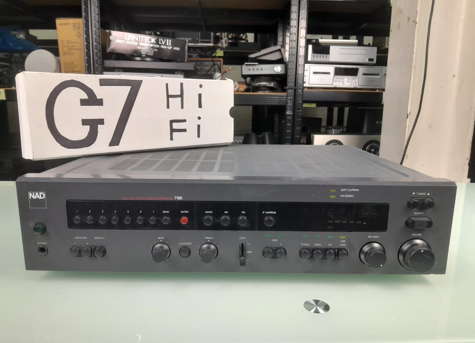 NAD 7100 MONITOR SERIES STEREO RECEIVER