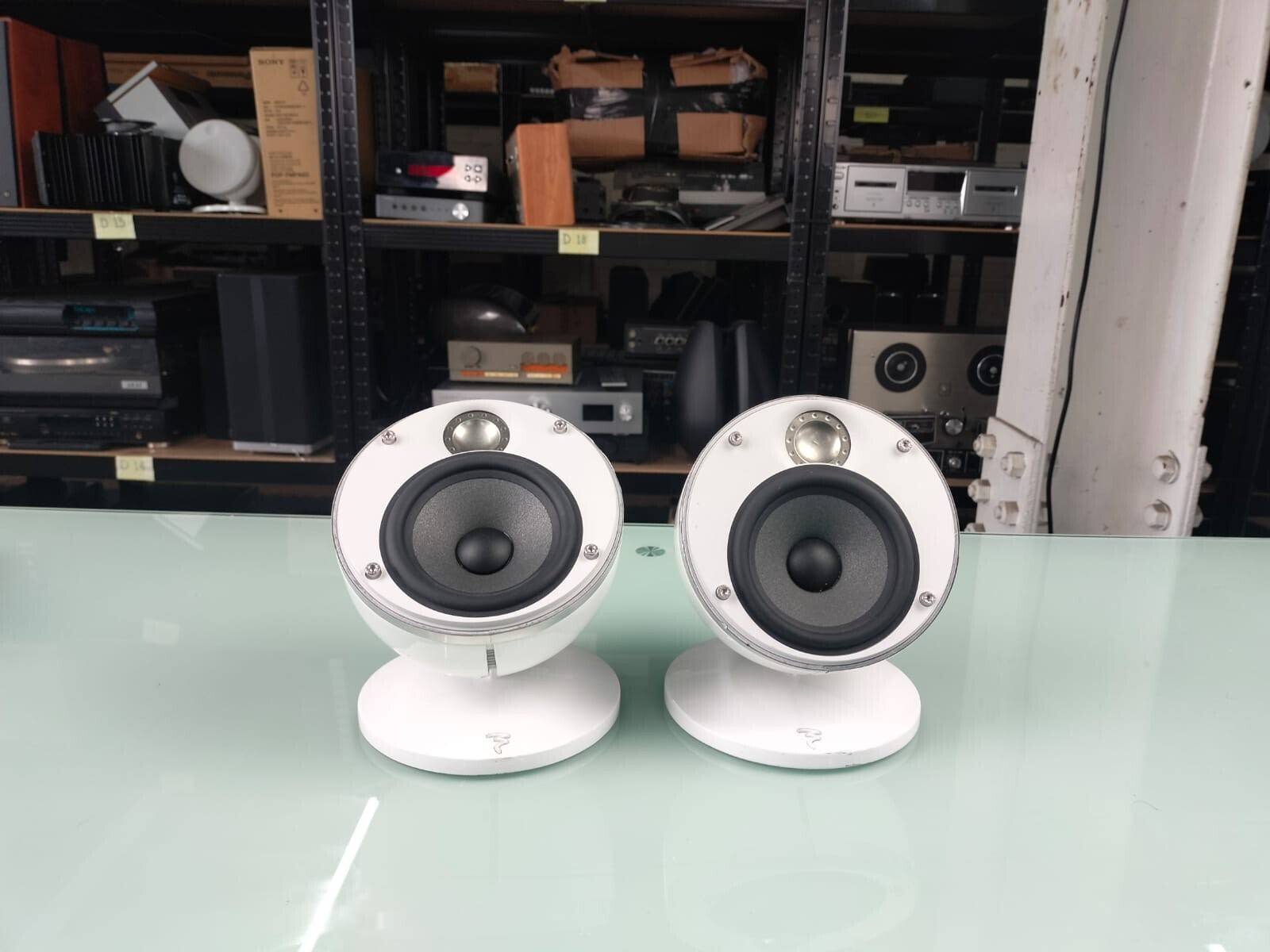 FOCAL DOME COMPACT SPEAKERS