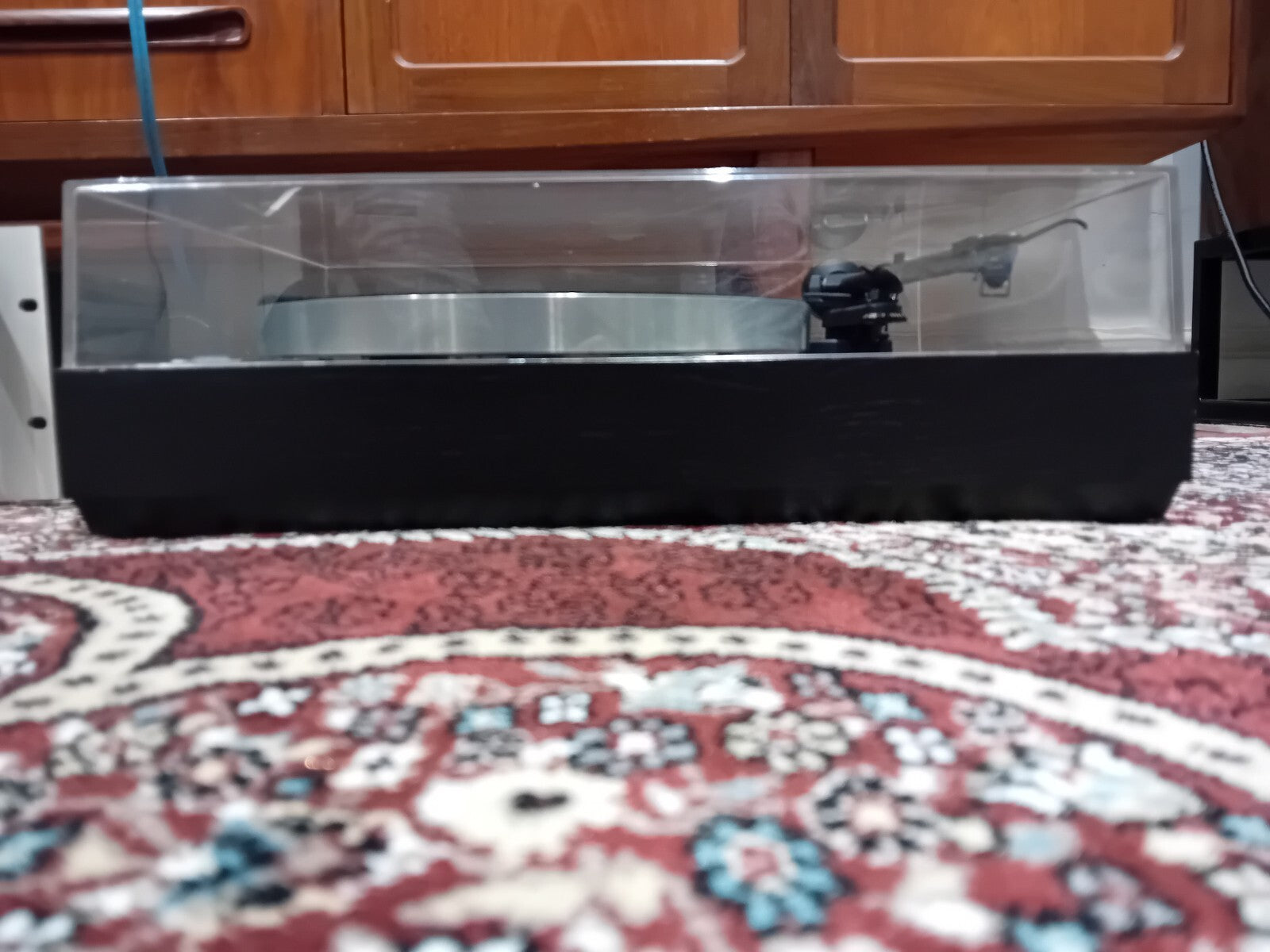 LINN SONDEK LP12 AKITO TONEARM ORTOFON MC RONDO