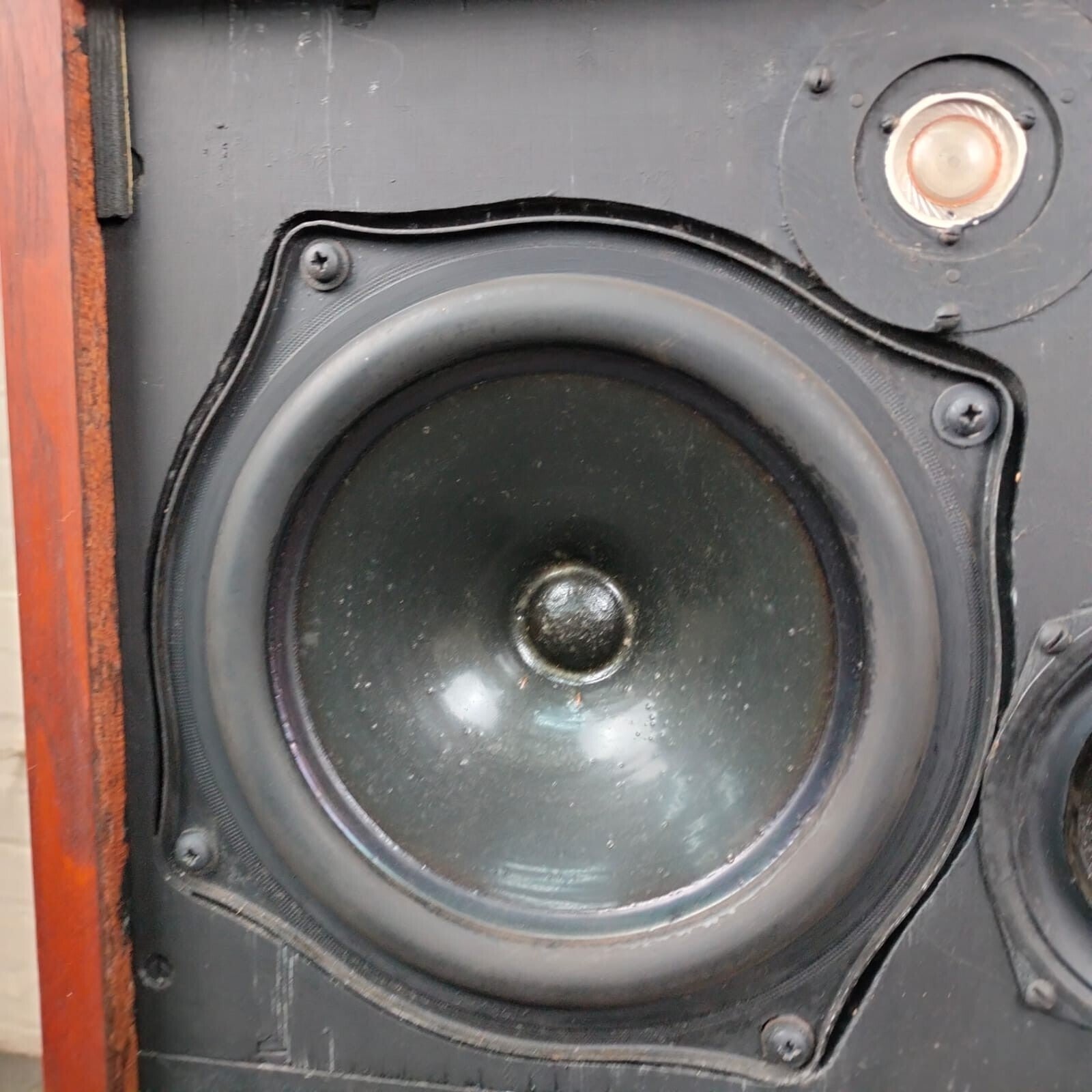 IMF TRANSMISSION LINE SPEAKERS WITH KEF DRIVERS STUDIO MONITORS TLS 40 50 80