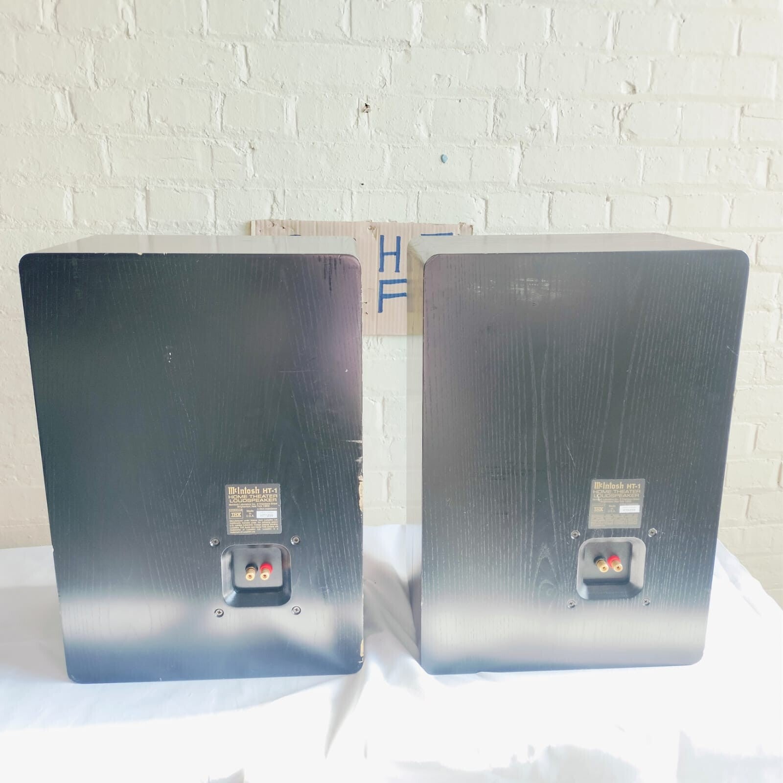 MCINTOSH HT 1 HOME THEATER LOUDSPEAKERS