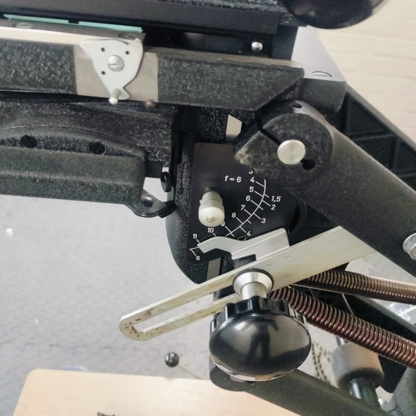 LEITZ FOCOMAT IIC DARKROOM ENLARGER LEICA PHOTOGRAPHY EQUIPMENT