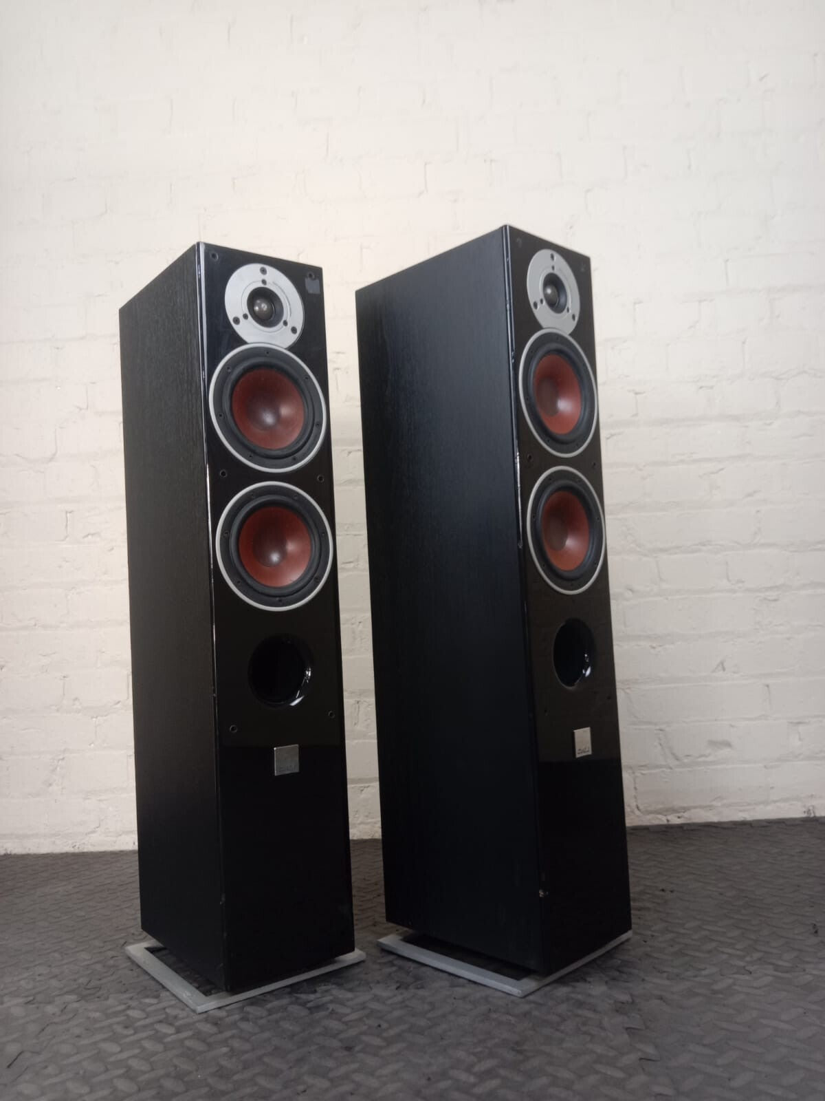 Dali Zensor 5 Floor standing Speakers