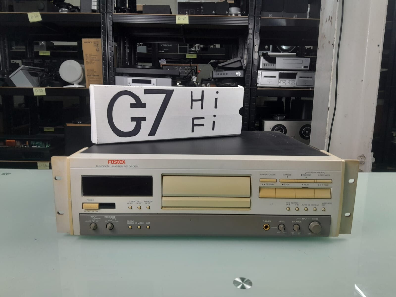 FOSTEX D 5 DIGITAL MASTER RECORDER