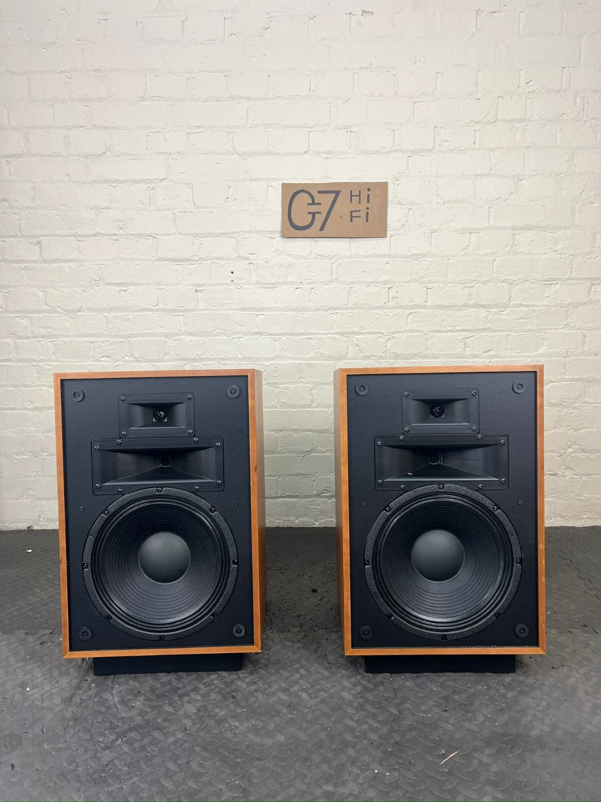 KLIPSCH HERESY IV NATURAL CHERRY FLOOR STANDING SPEAKERS