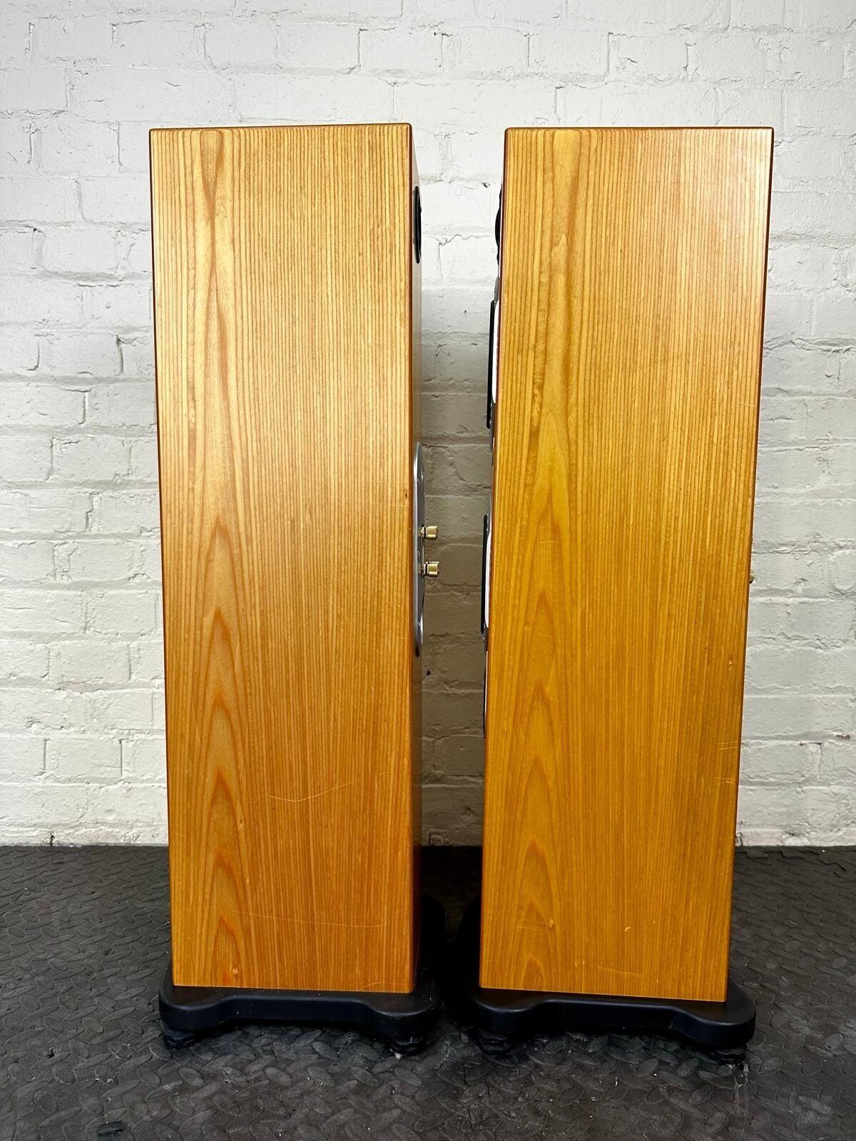 Monitor Audio Silver RS6 Floorstanding Speakers