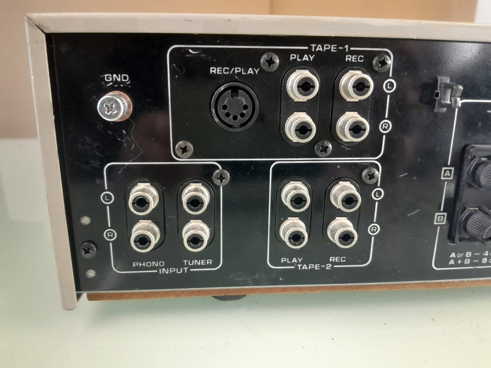 HITACHI HA 3500 STEREO AMPLIFIER