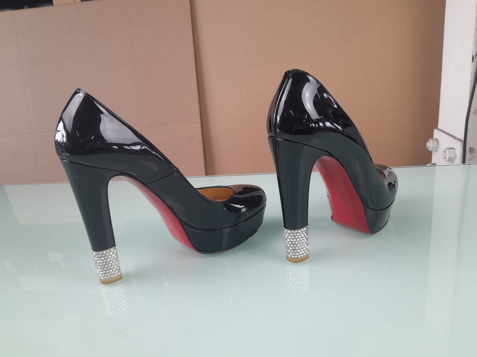 CHRISTIAN LOUBOUTIN LADY HIGH HEEL SHOES