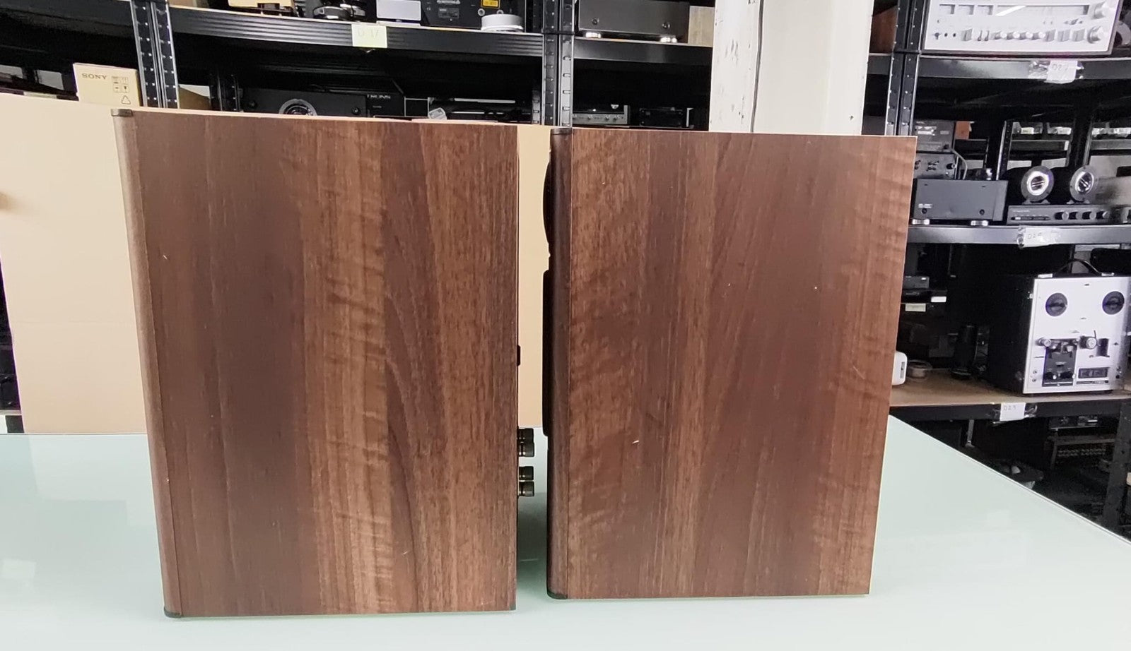 MONITOR AUDIO BRONZE BX2 SPEAKERS