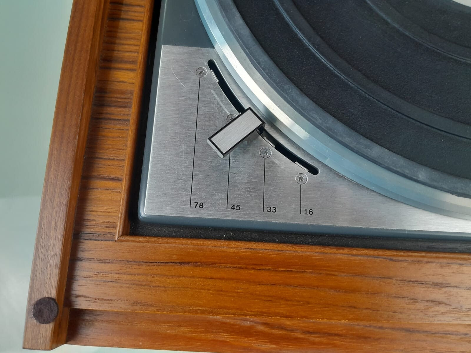 DYNATRON SRX 26 WITH GOLDRING LENCO GL 75