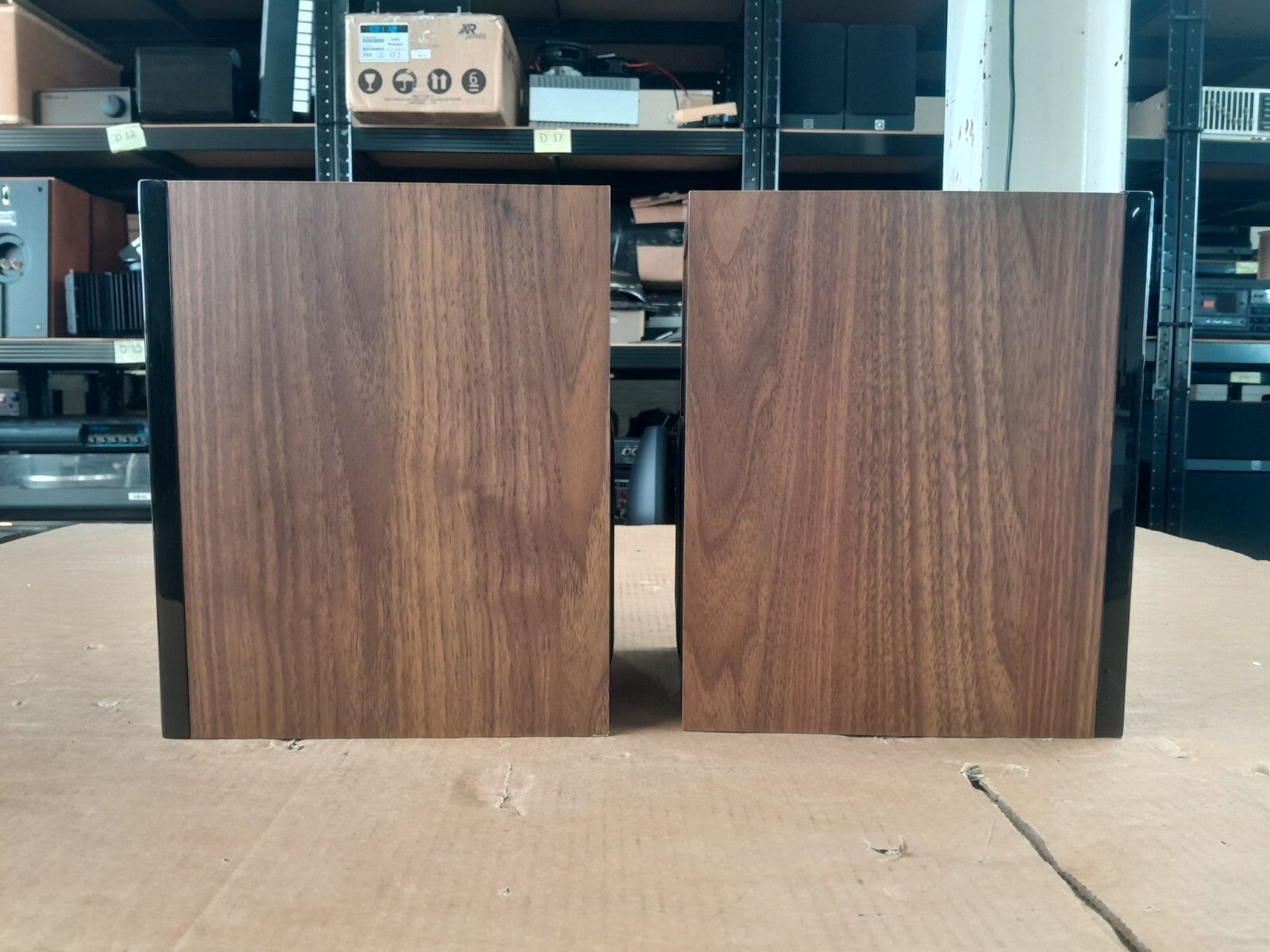 Dali Opticon 1 Speakers