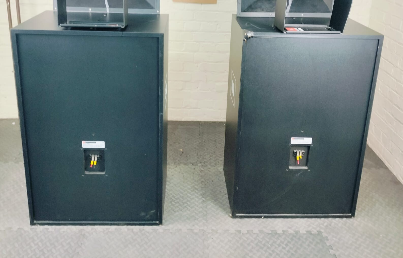 JBL 4648A SPEAKERS 15 INCH PRO DUAL WOOFERS BASS BINS