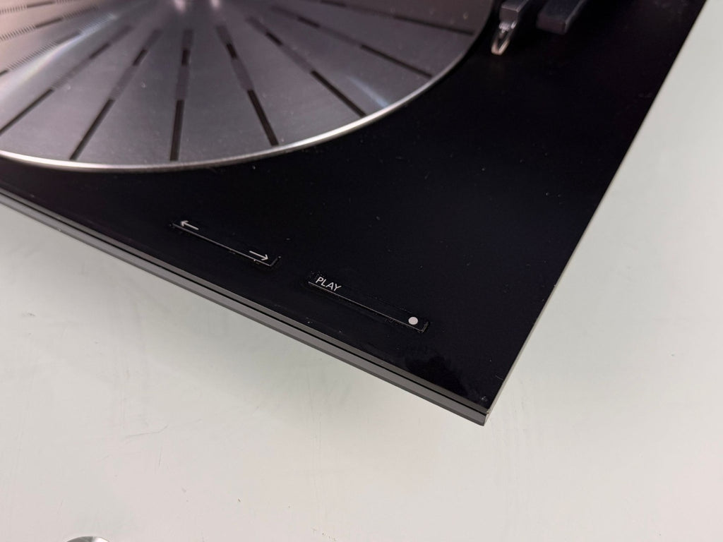 BANG & OLUFSEN B&O BEOGRAM 8500 TURNTABLE WITH MMC4 CARTRIDGE