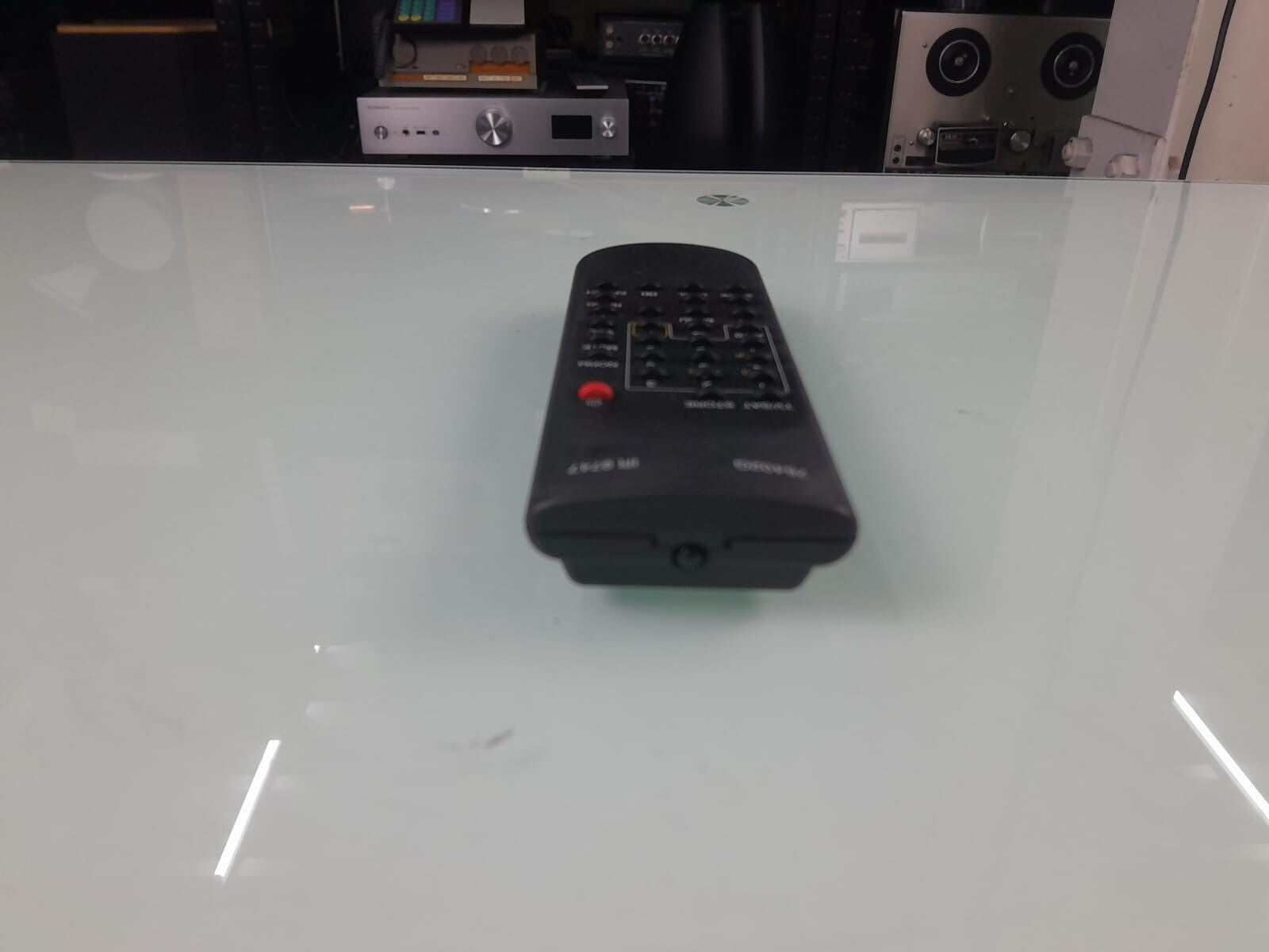 76402G IR 9747 Remote Control