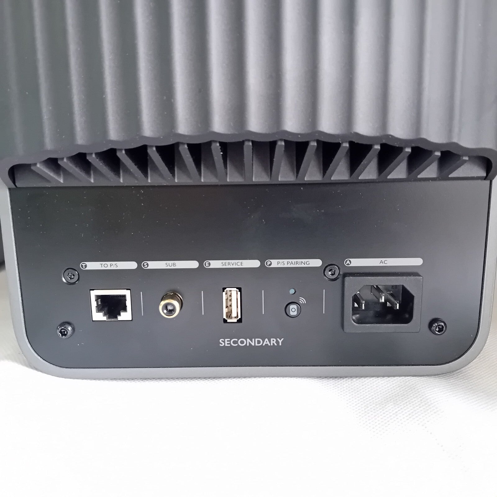 KEF LS50 WIRELESS II TITANIUM GREY SPEAKERS