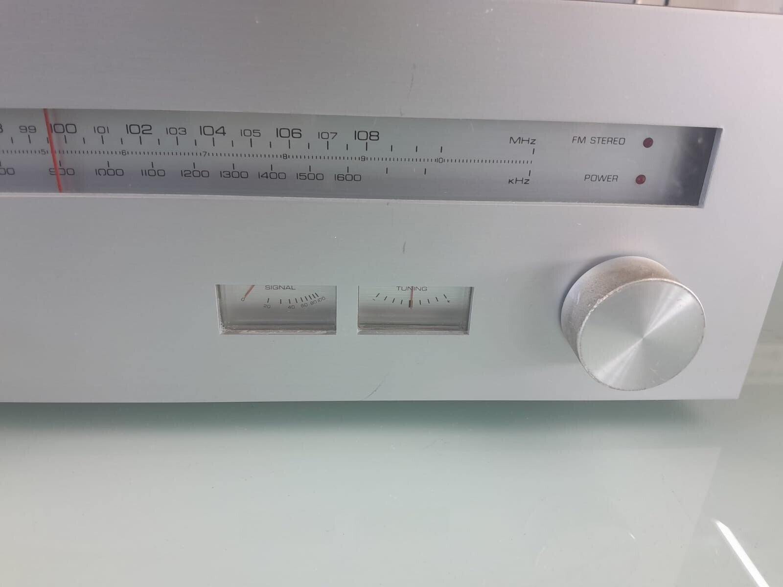 YAMAHA CT 400 NATURAL SOUND AM / FM STEREO TUNER