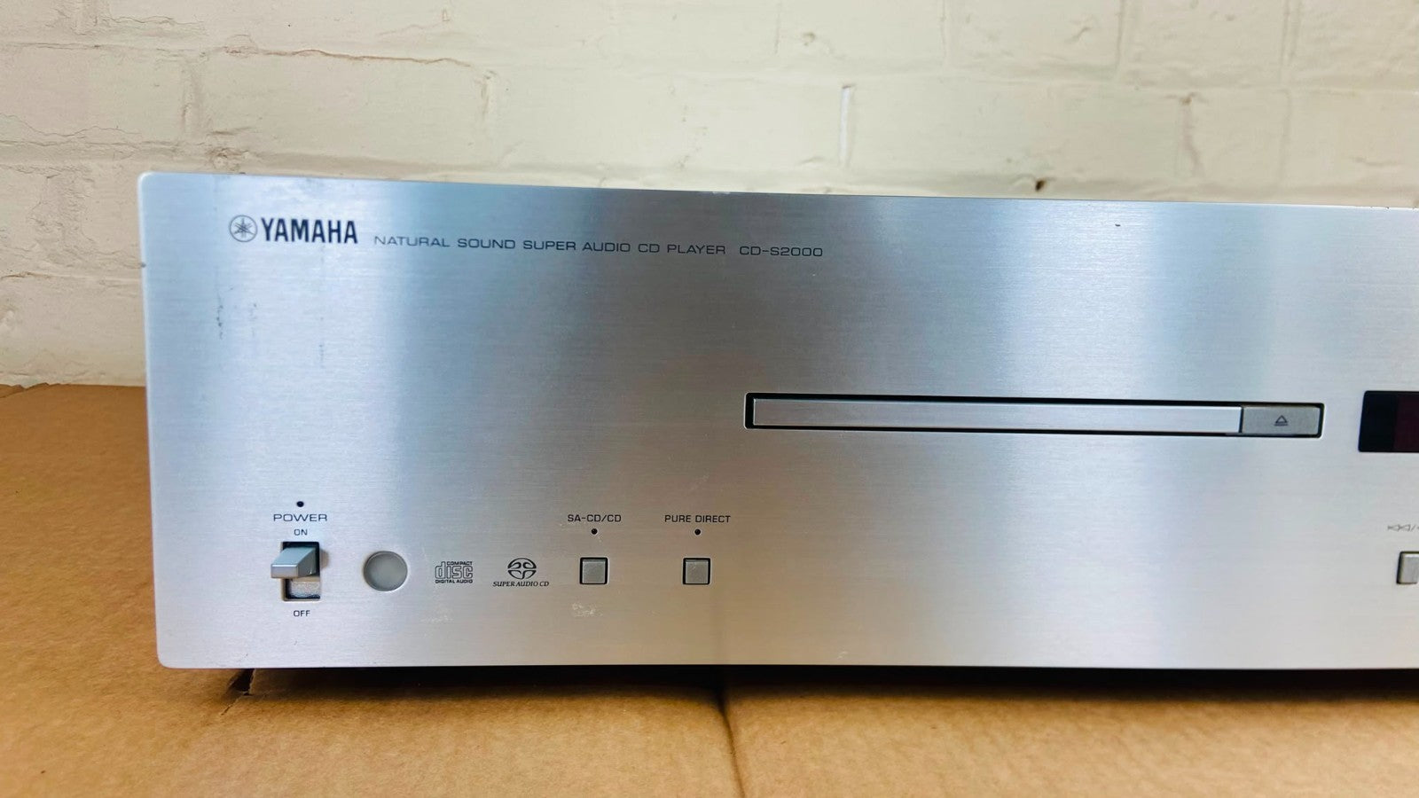 YAMAHA CD S2000 SACD NATURAL SOUND SUPER AUDIO CD PLAYER