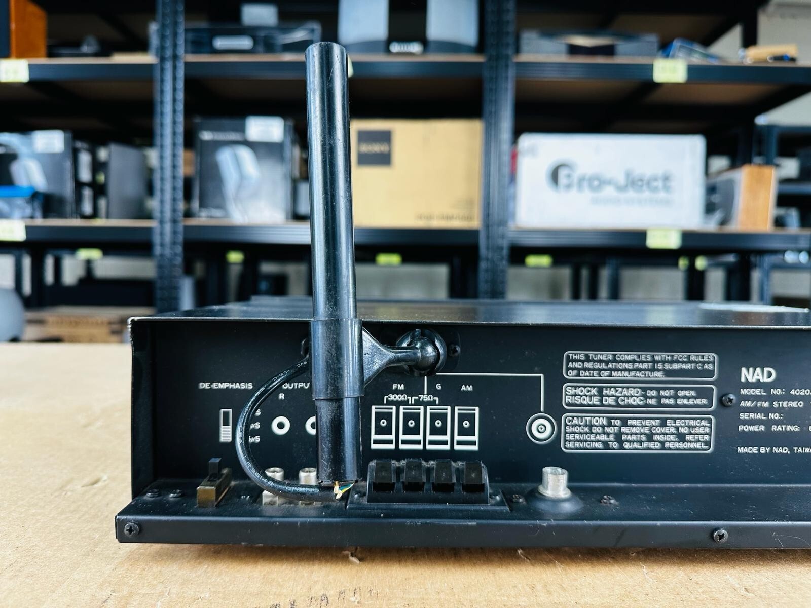 NAD 4020A AM/FM Stereo Tuner