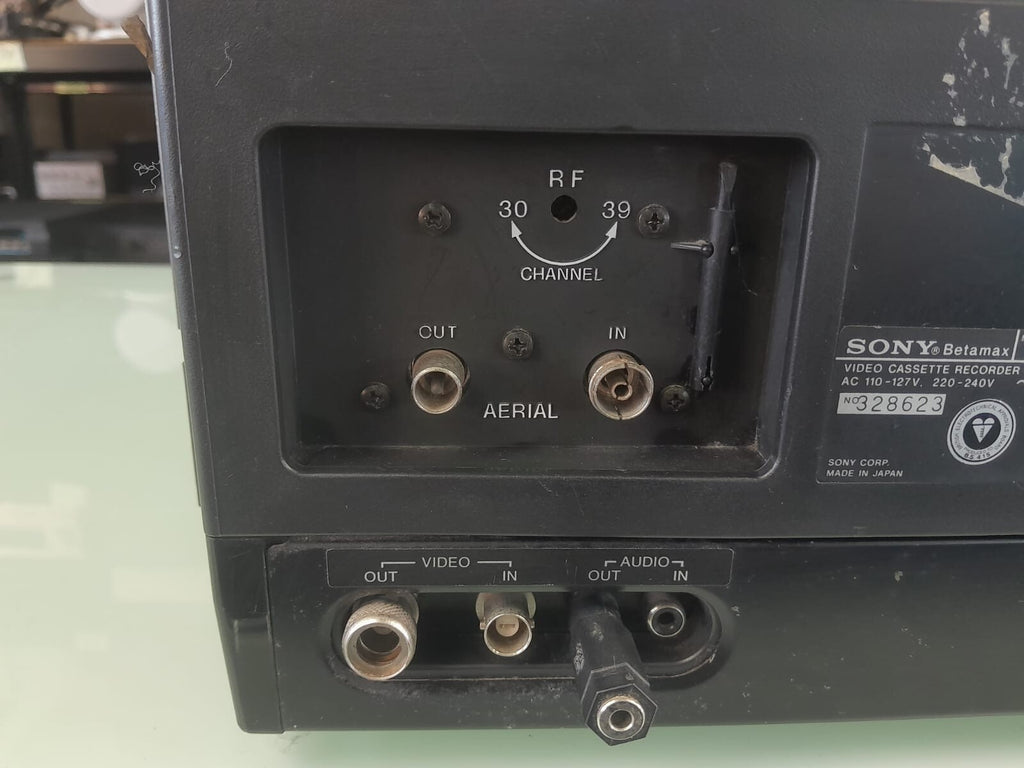 SONY SL C7UB BETAMAX VIDEO CASSETTE RECORDER #003