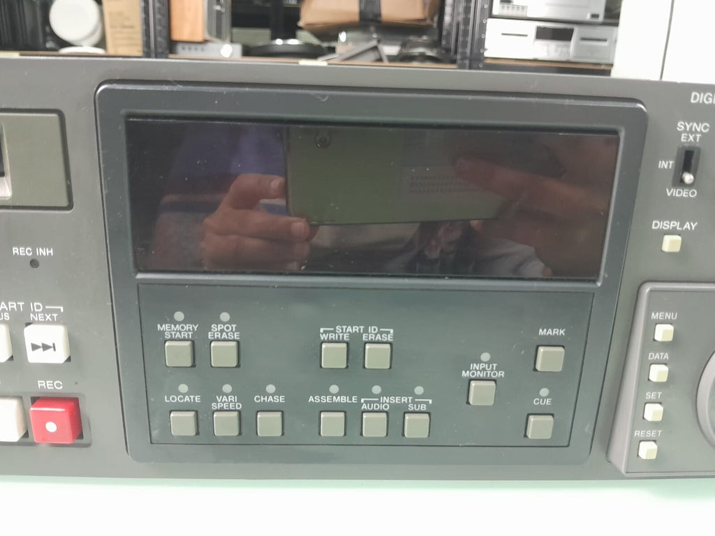 SONY PCM 7050 DIGITAL AUDIO RECORDER