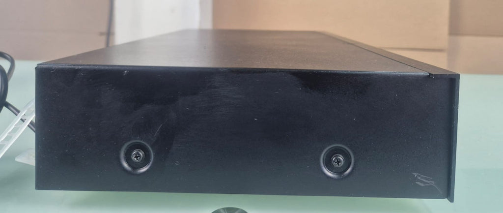PARASOUND P/HP 750 STEREO PREAMPLIFIER