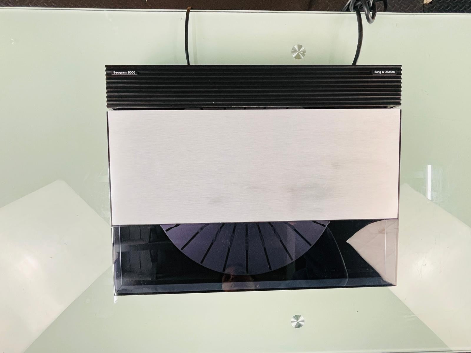 BANG & OLUFSEN B&O BEOGRAM 9000 TURNTABLE WITH MMC 4 CARTRIDGE STYLUS