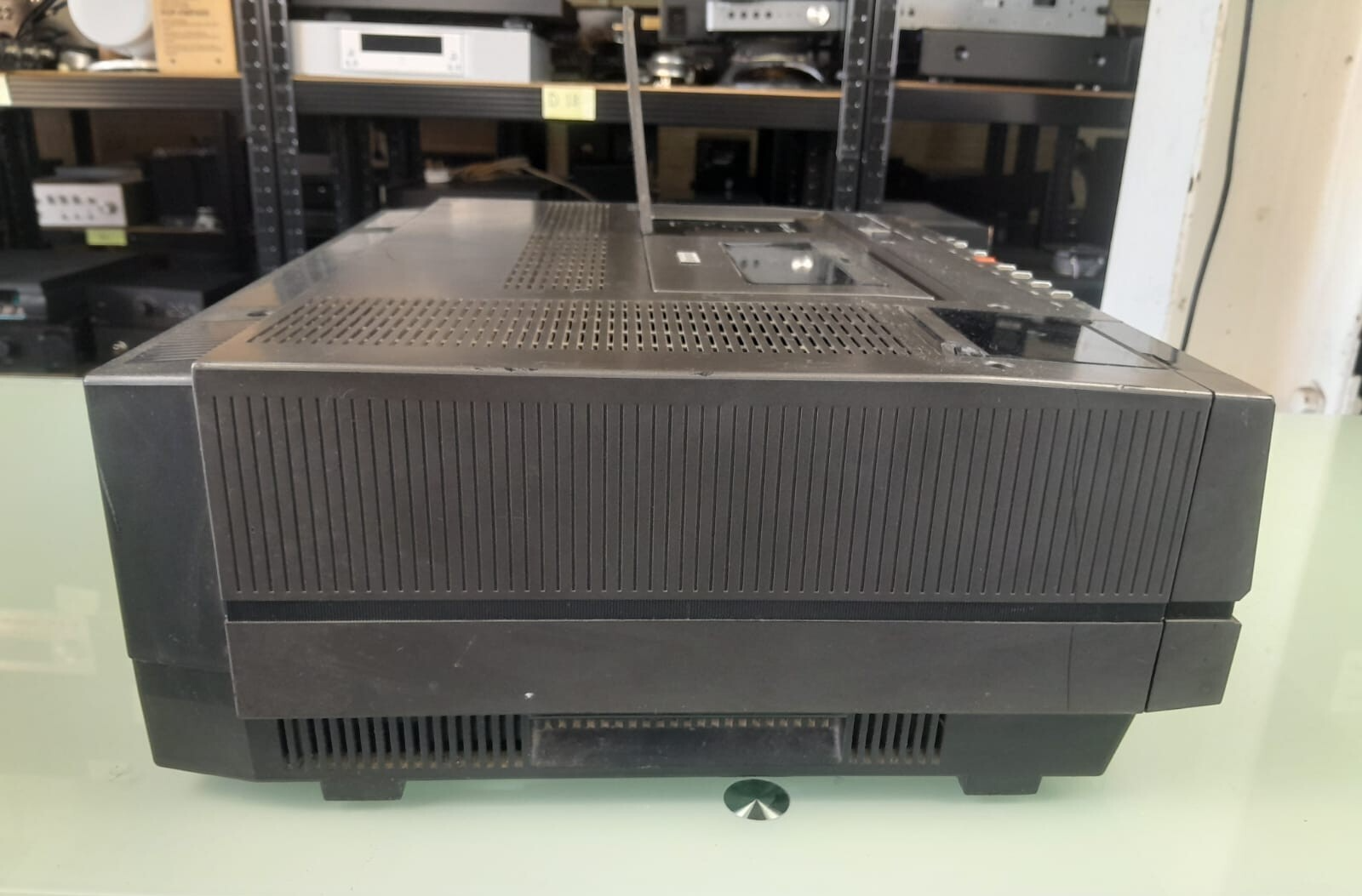 SONY SL C7UB BETAMAX VIDEO CASSETTE RECORDER #003