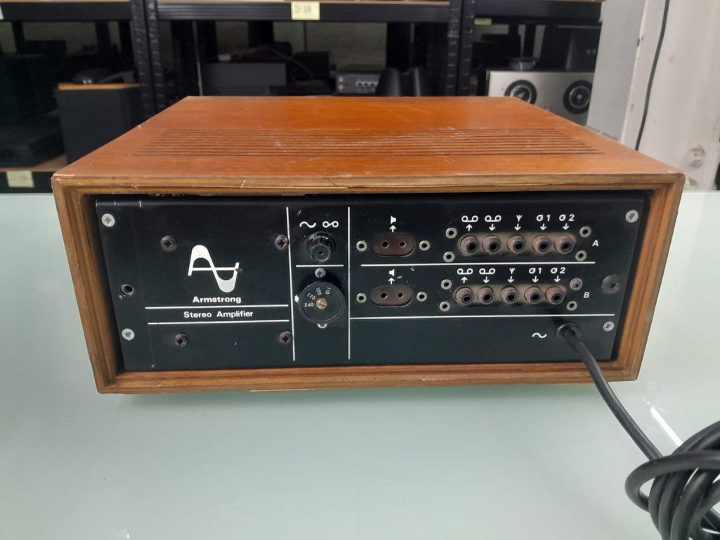 ARMSTRONG 521 STEREO AMPLIFIER