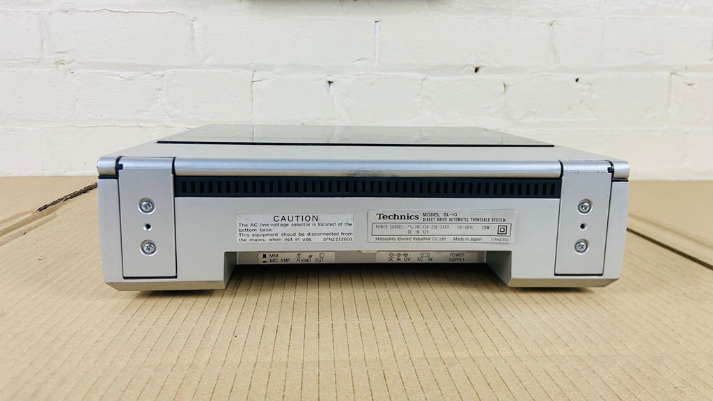 TECHNICS SL 10 QUARTZ DIRECT DRIVE AUTOMATIC TURNTABLE WITH SHURE M99E CARTRIDGE