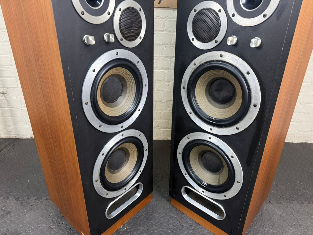 LEGENDARY SUPER RARE WHARFEDALE E90 FLOOR STANDING SPEAKERS