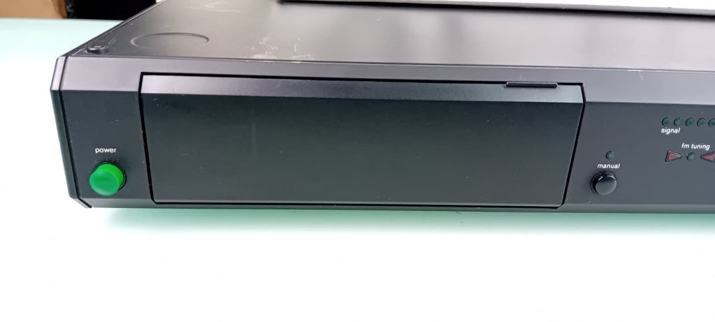BRAUN T1 TUNER RADIO HI FI