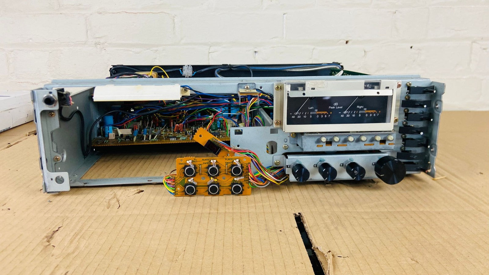 NAKAMICHI 670ZX DISCRETE HEAD CASSETTE DECK