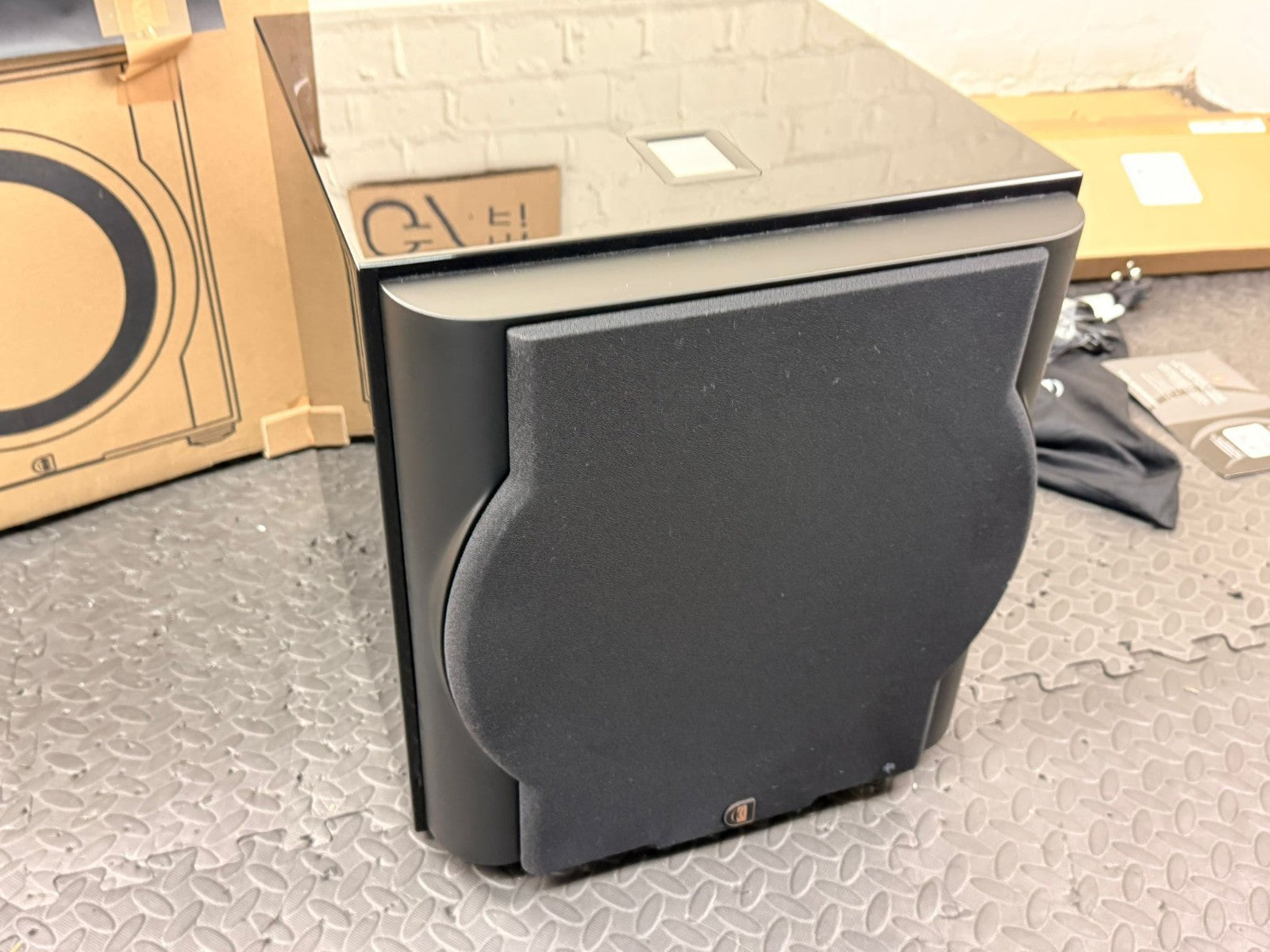 PERLISTEN D12S SUBWOOFER