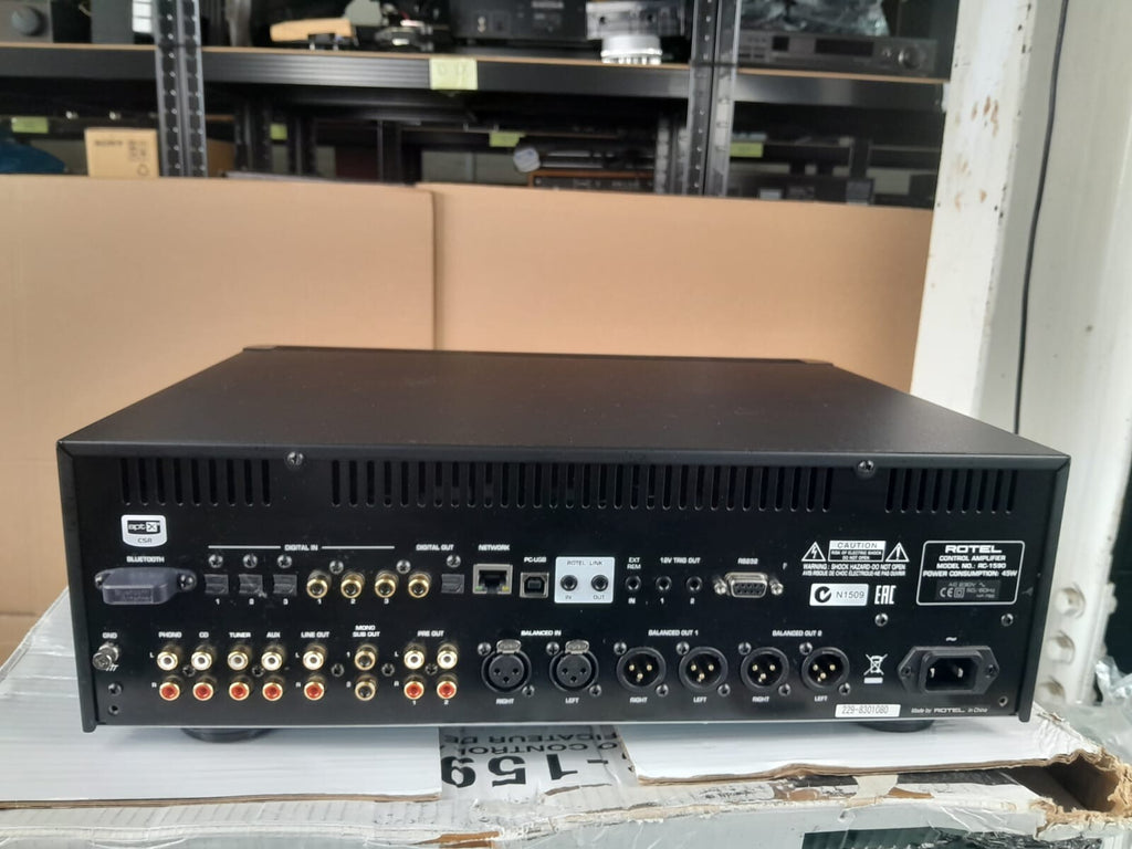 ROTEL RC 1590 STEREO CONTROL AMPLIFIER