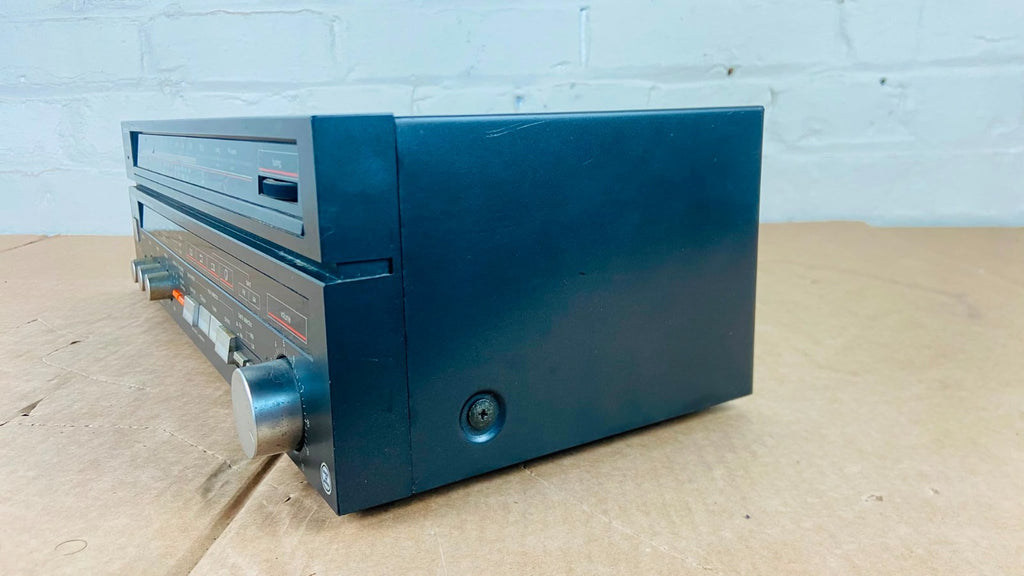 TECHNICS SA Z50L FM / MW / LW STEREO RECEIVER