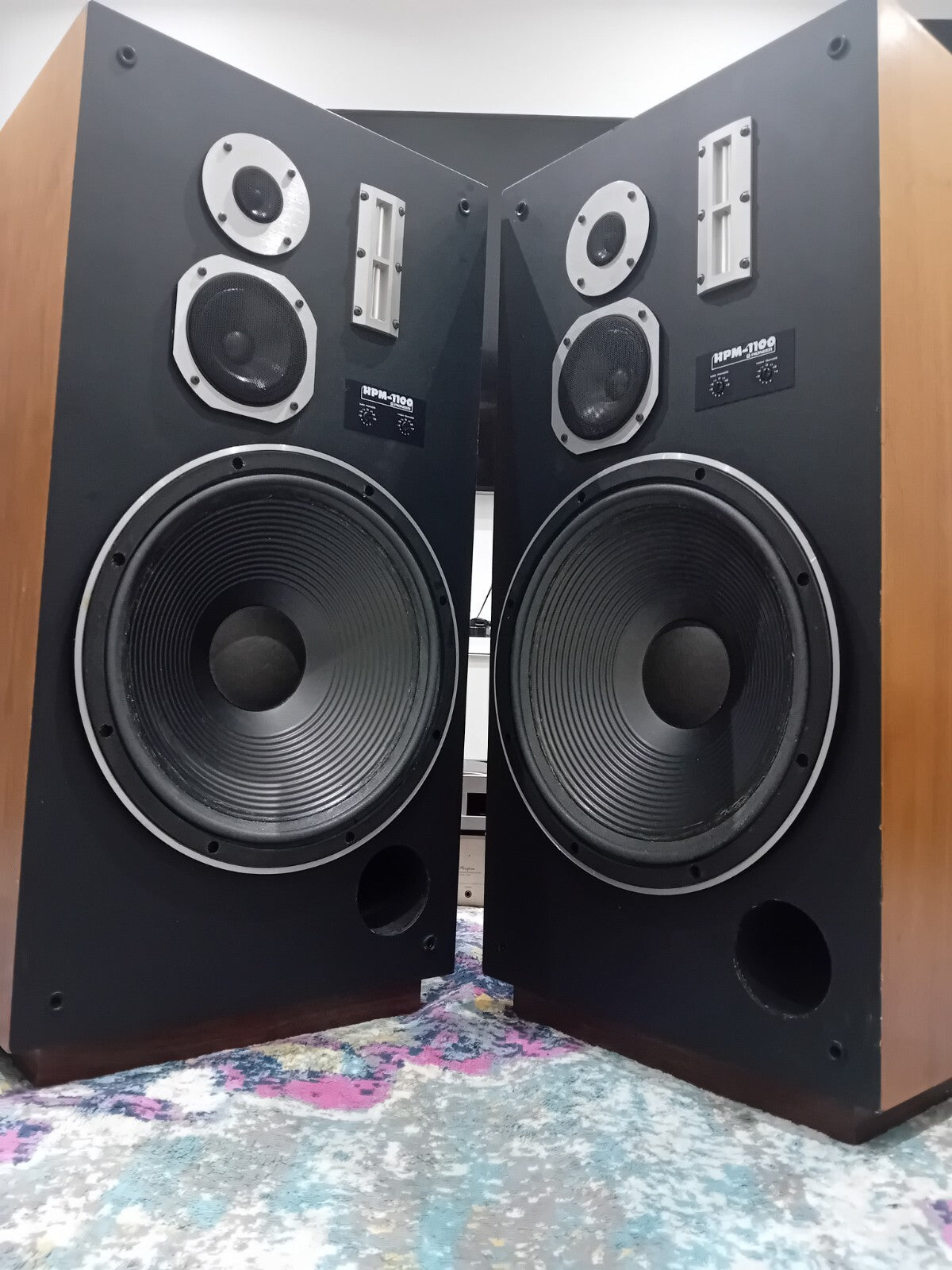 SUPER RARE TOP OF THE LINE PIONEER HPM 1100 SPEAKERS