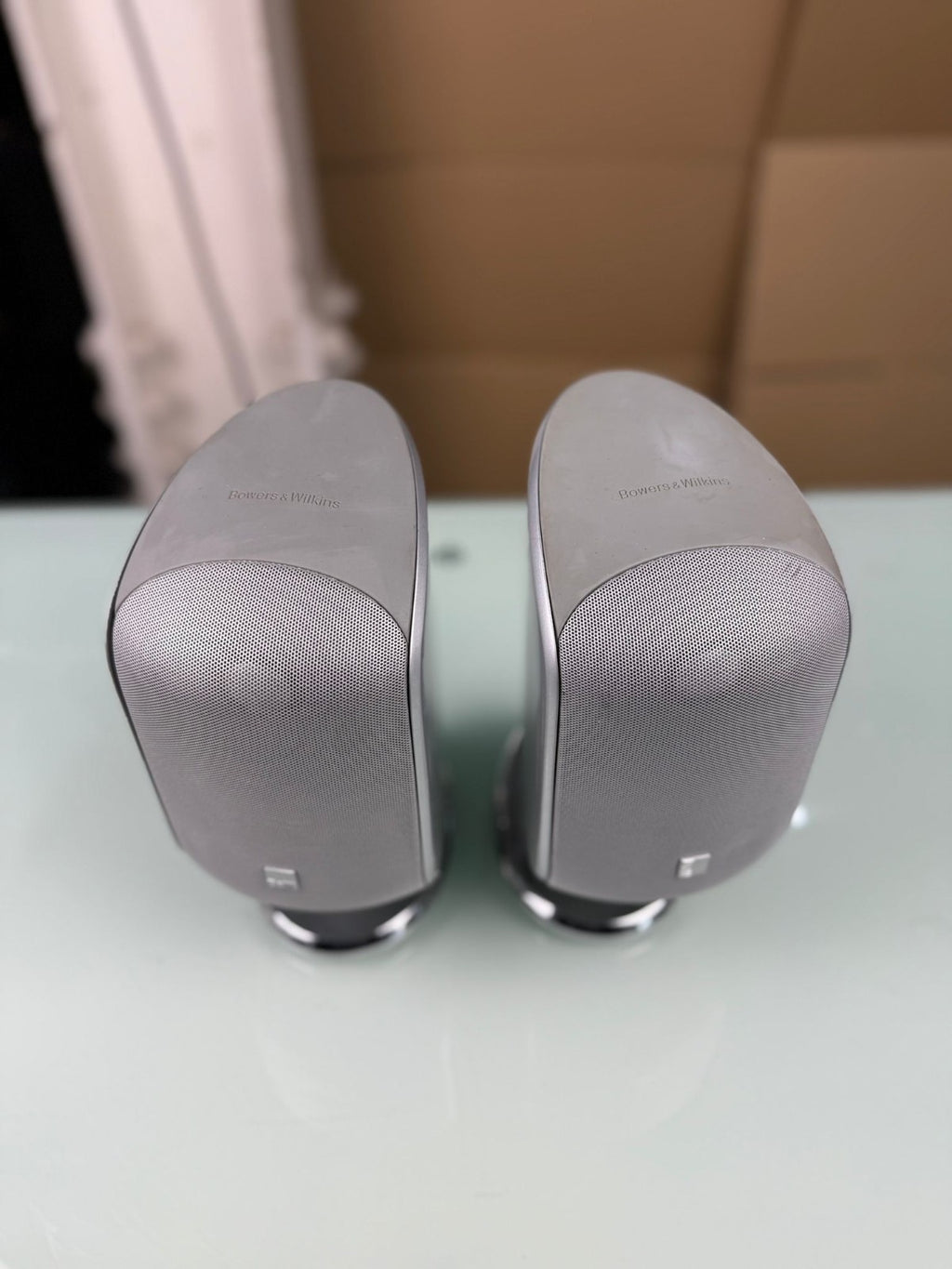 BOWERS & WILKINS B&W M 1 MK1 SPEAKERS WITH TABLE STAND