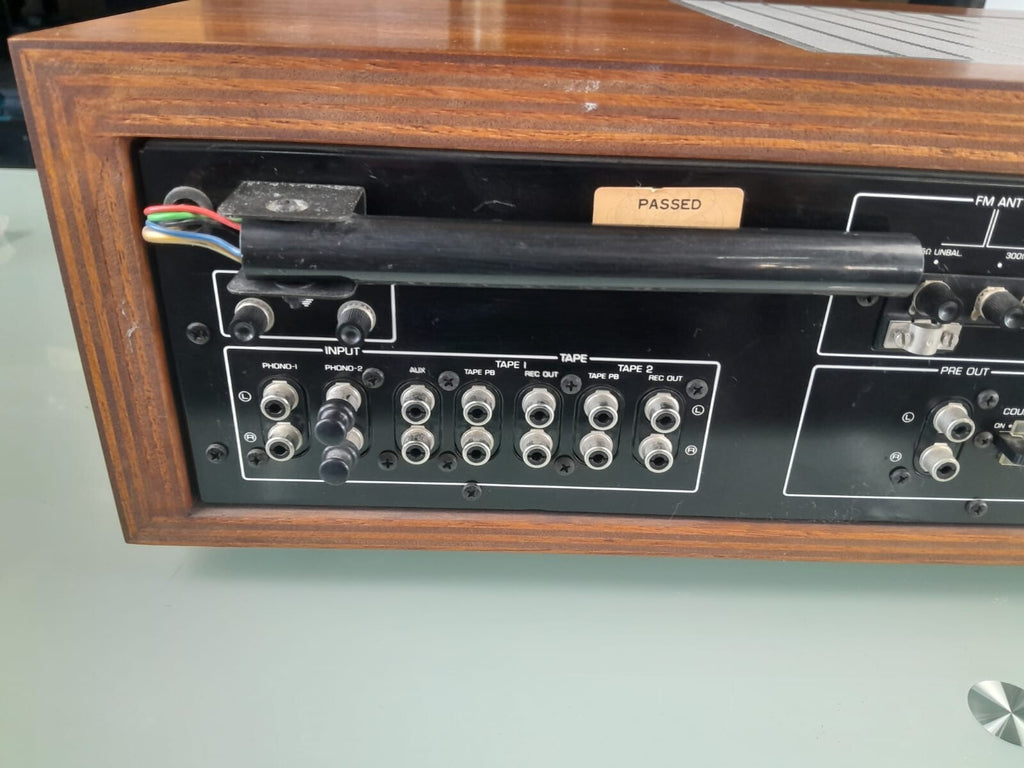 YAMAHA CR 1020 NATURAL SOUND STEREO RECEIVER