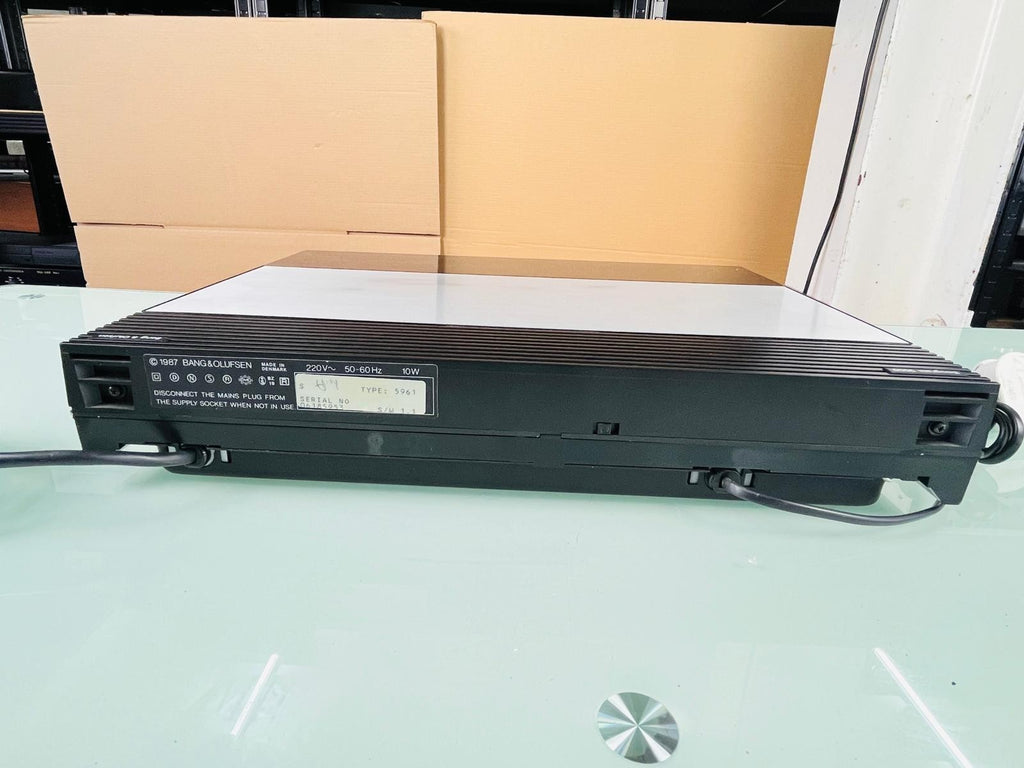 BANG & OLUFSEN B&O BEOGRAM 9000 TURNTABLE WITH MMC 4 CARTRIDGE STYLUS