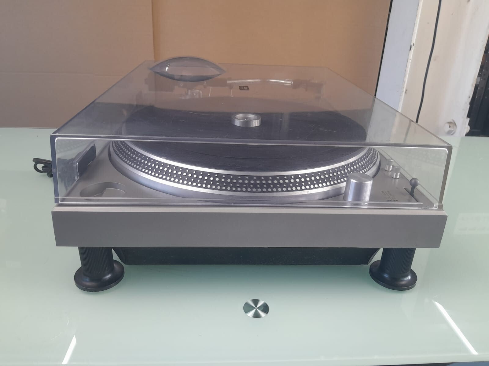 TECHNICS SL 1200 DIRECT DRIVE TURNTABLE ORTOFON M 15 E SUPER
