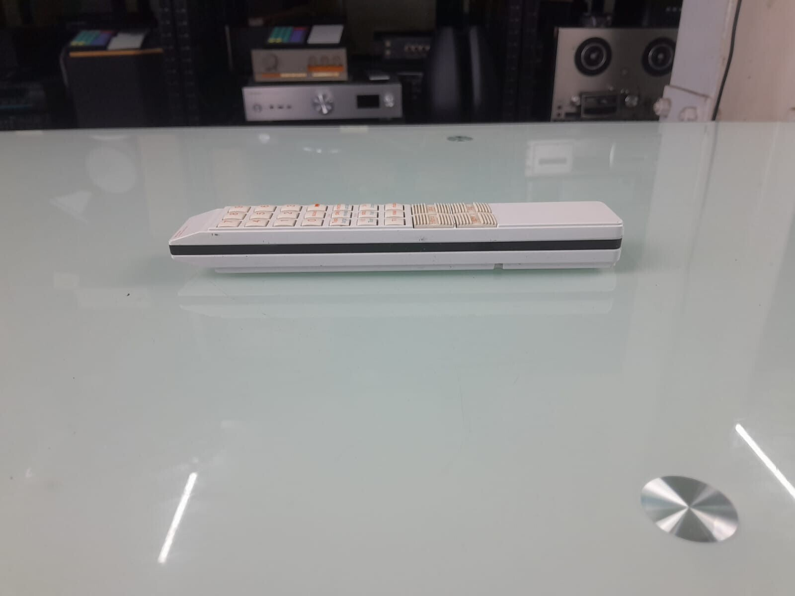B&O BANG & OLUFSEN BEOVISION VIDEO TERMINAL REMOTE CONTROL #002