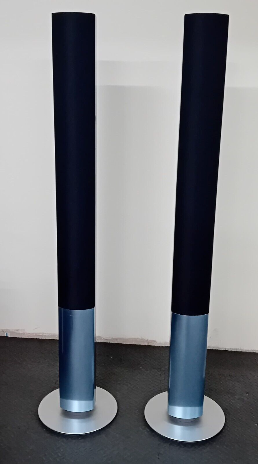 BANG & OLUFSEN B&O BEOLAB 1 FLOOR STANDING SPEAKERS TYPE 6842 SKY BLUE