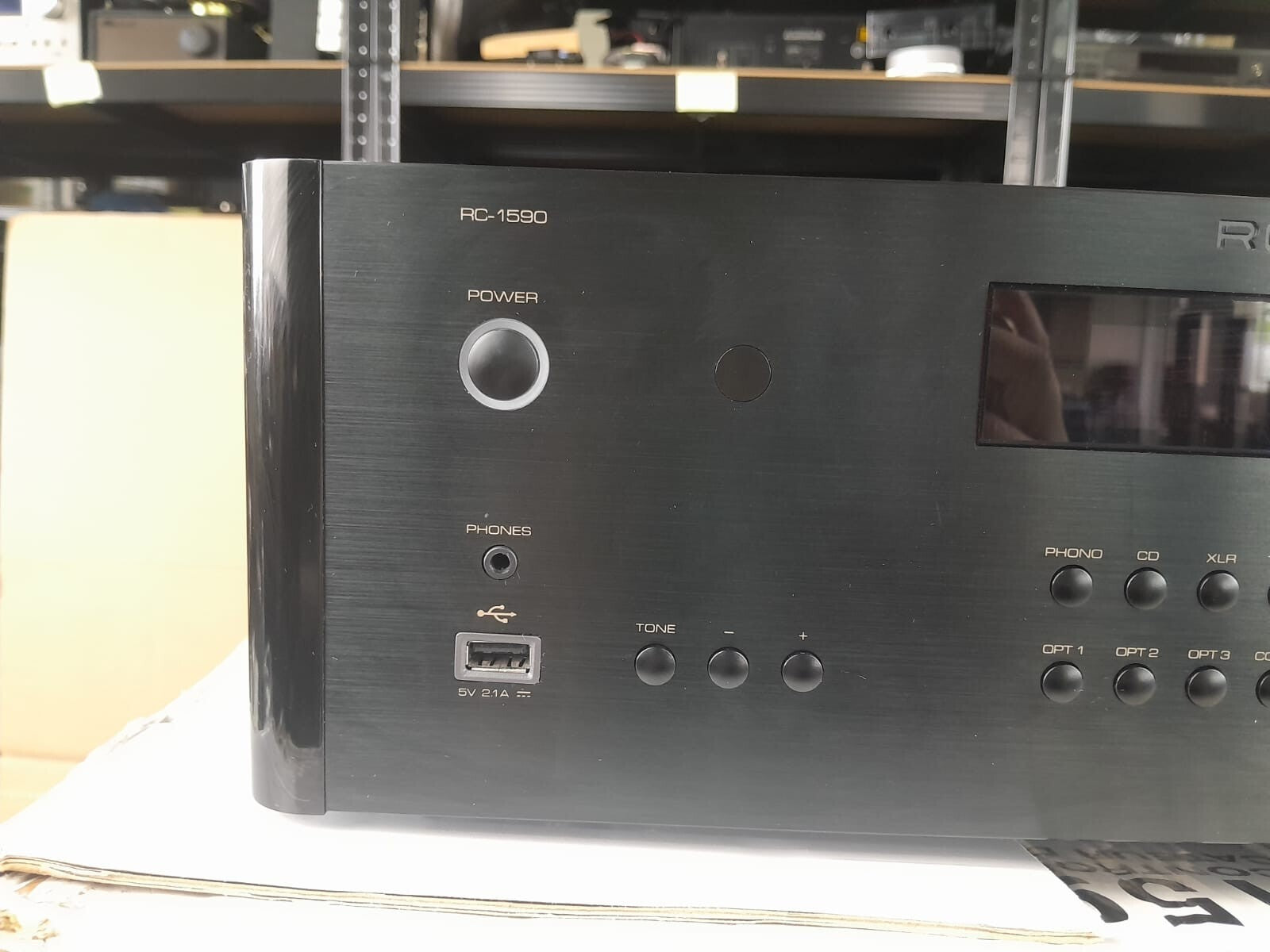 ROTEL RC 1590 STEREO CONTROL AMPLIFIER