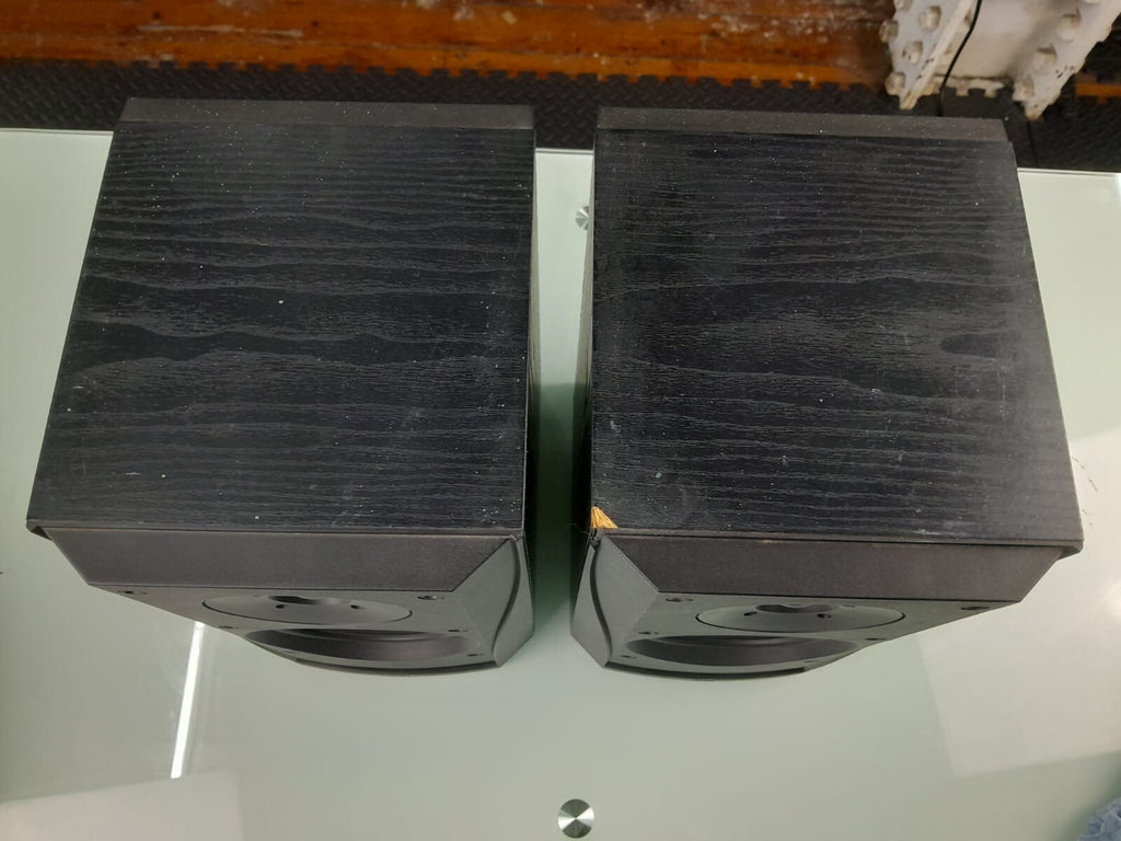 BOWERS & WILKINS DM302 B&W SPEAKERS