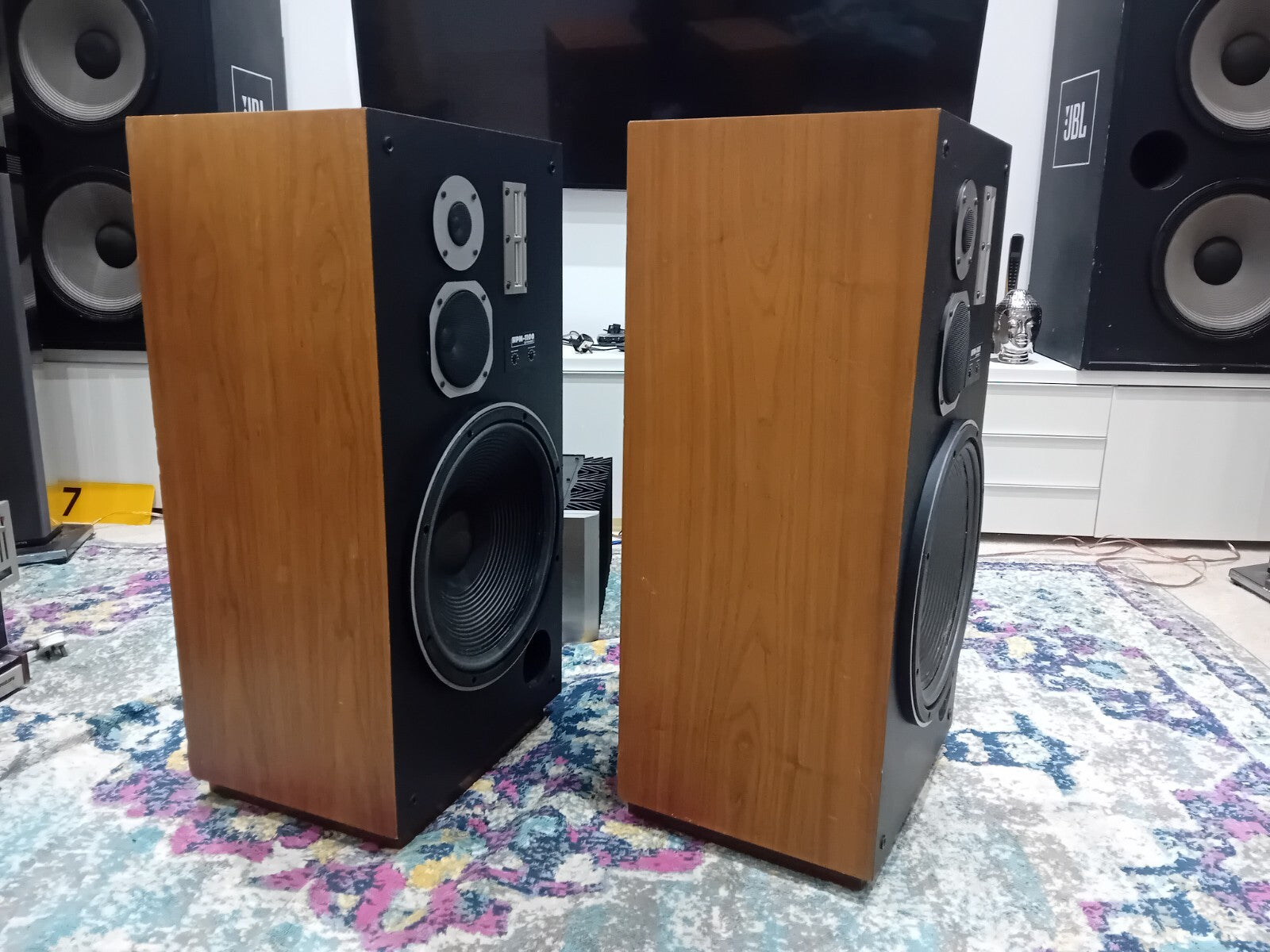 SUPER RARE TOP OF THE LINE PIONEER HPM 1100 SPEAKERS